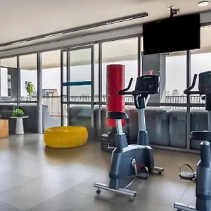 https://studio-novo-a-5-min-da-av-paulista-e-ao-lado-do-metro.topsaopaulohotels.com